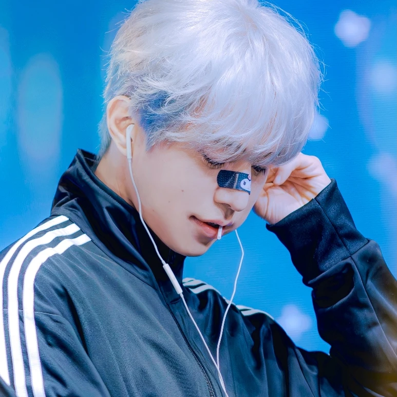 이동욱