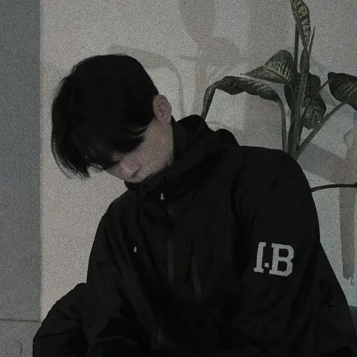 BlandMouth9644의 이주형