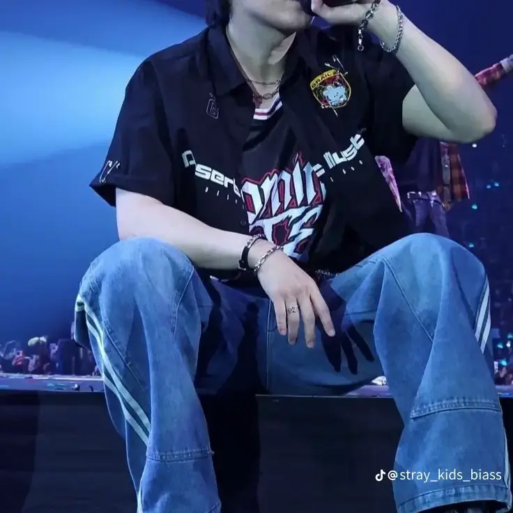 NearOlive8402의 School romance
