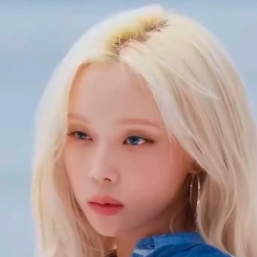 조유빈
