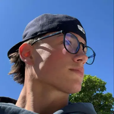 Profile image of Theo