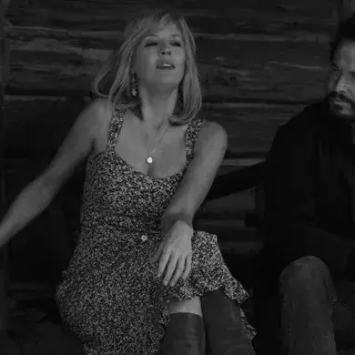 LightHoops8778의 beth dutton