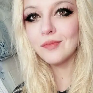 Profile image of Leslie