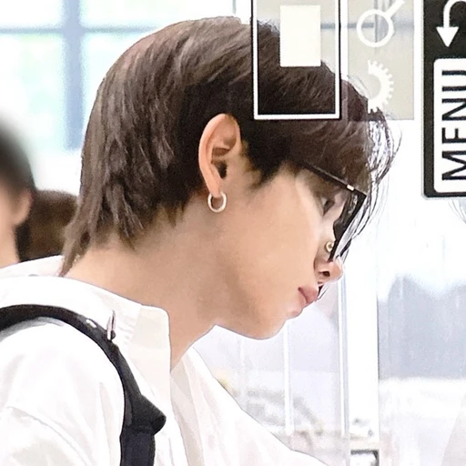 명재현