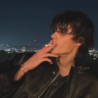 Profile image of Ethan