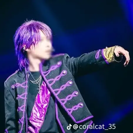 MoistMedal9373의 隣人がまさかの推しでした