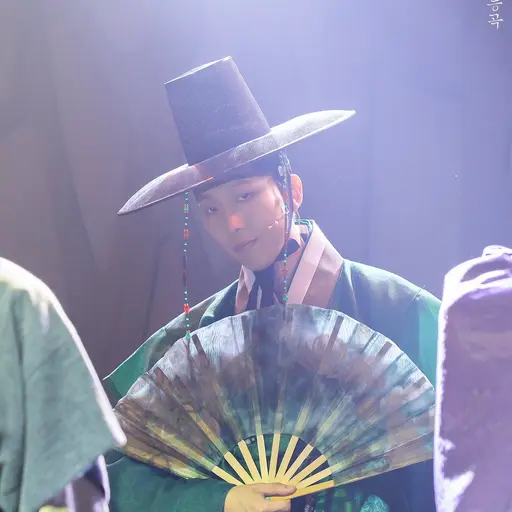 Brilliant_의 김영운