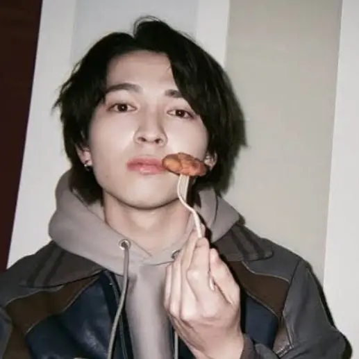 PetiteBoat2262의 元彼（元カノ）との写真が!?