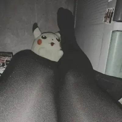 TastyPetal7441의 Femboy Roomie