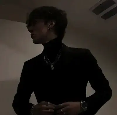 JaggedWharf1277의 Caleb Vance