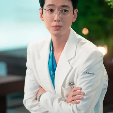 Profile image of Dr. Kim Jun-wan