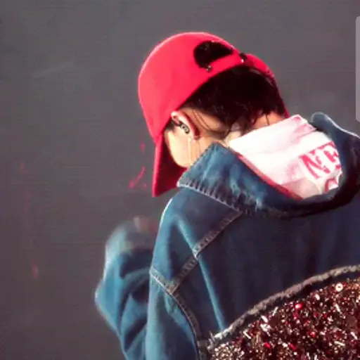 BareTired0611의 권지용