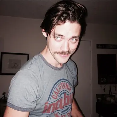 Profile image of Tom Payne