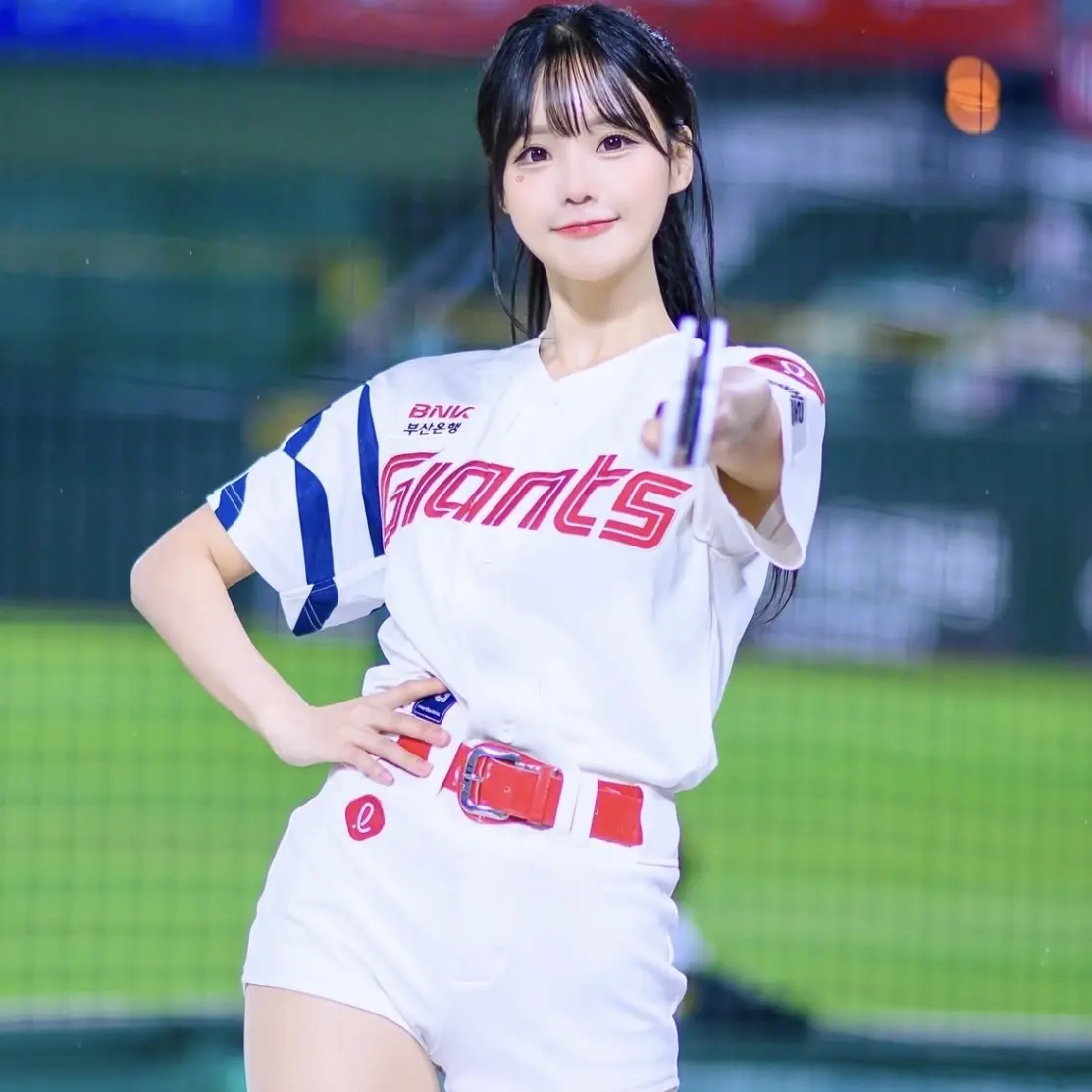 DryFresh5439의 여자친구에게서 도망가기