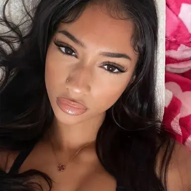 Profile image of Selena