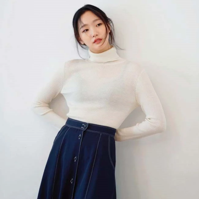 김고은