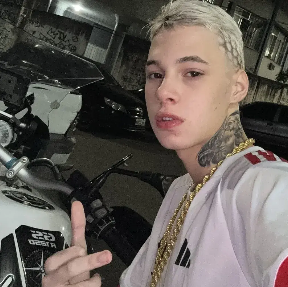 VoicedTax2615의 Mateo