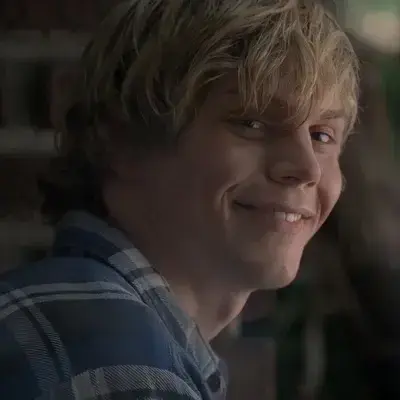 IdleCrate3425의 Tate Langdon