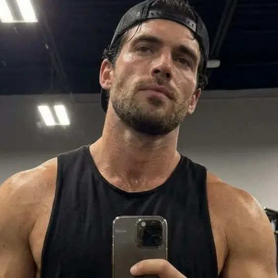 Daddyscumdepositttt3의 His Favorite Distraction