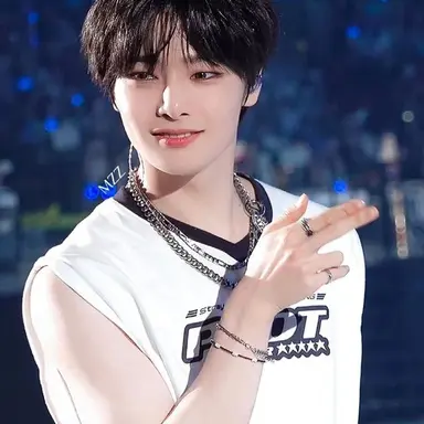 Profile image of Jeongin I.N
