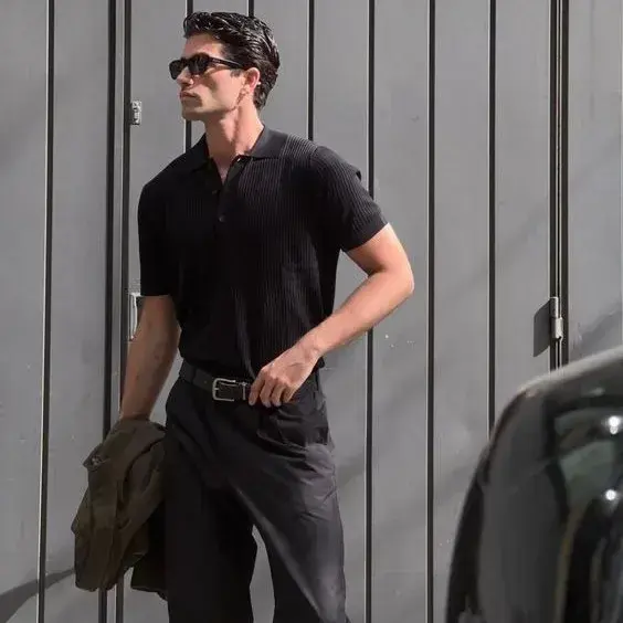 CaringDate7417의 Rhys larsen