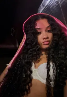 Profile image of Ava