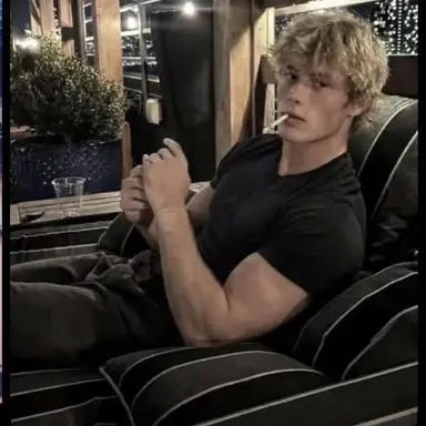 Profile image of Max Calloway