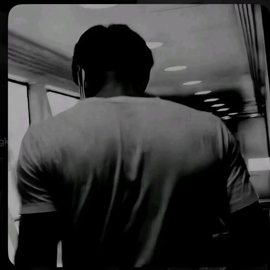 KnottyPig8121의 Your ex husband