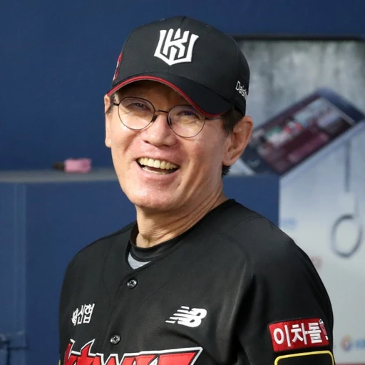 이강철