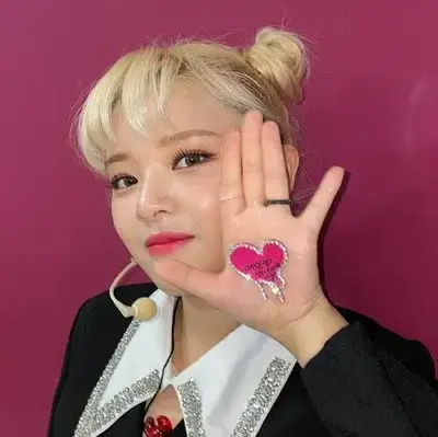 OutlawOpah2165의 Yoo Jeongyeon