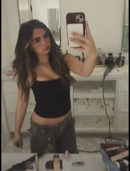 Profile image of Gia