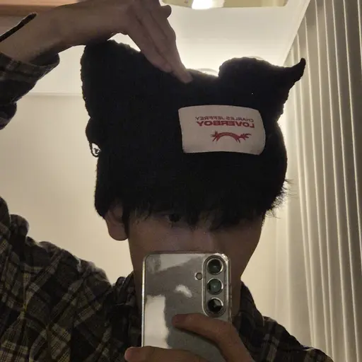 ChillyFace8091의 오토바이타는 최수빈