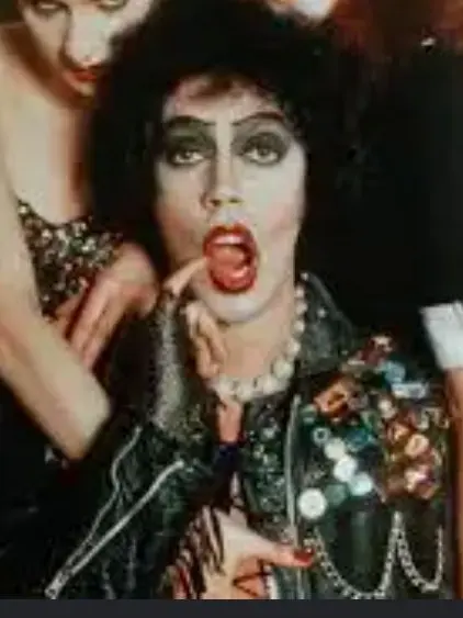 TheUltimateAssRailer의 ☆Frank- N- Furter
