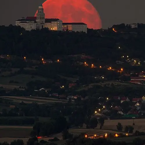 Dino_0911의 달이 이쁘다 말해주고 싶어🌙