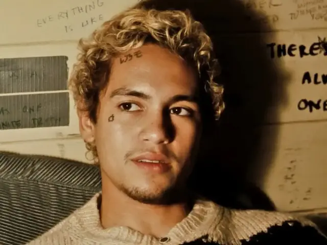 Profile image of Elliot