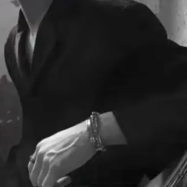 Profile image of Lucien Ashford