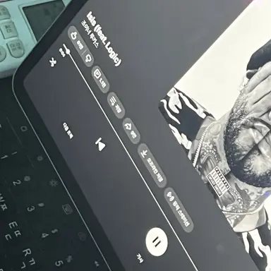 Profile image of 백지헌