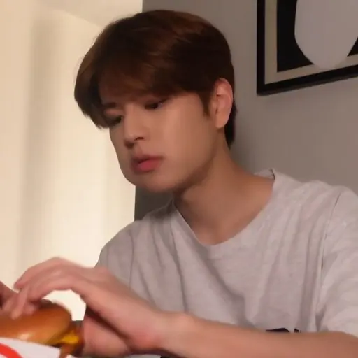 iiiiiuyeonm의 김승민