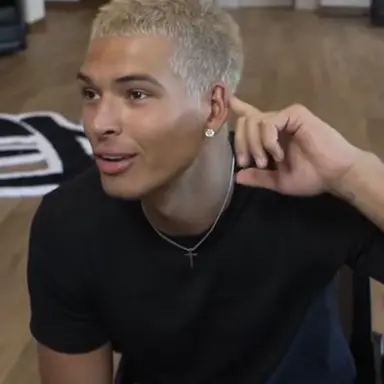 Profile image of Marlon