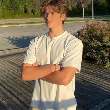 Profile image of Damian