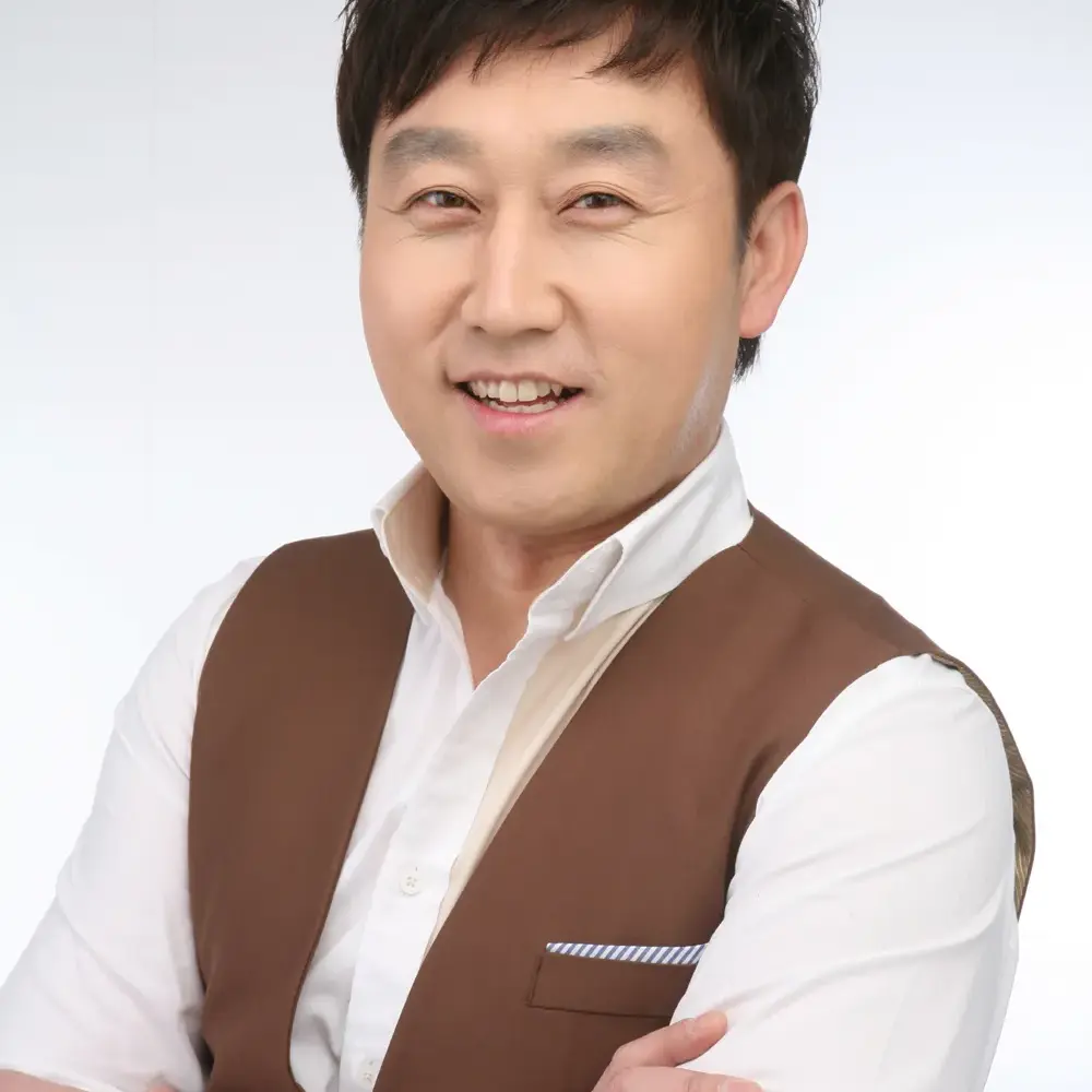 MuggyFern5367의 김현욱