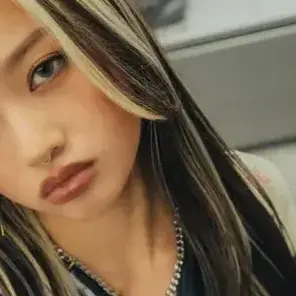 Profile image of YURI