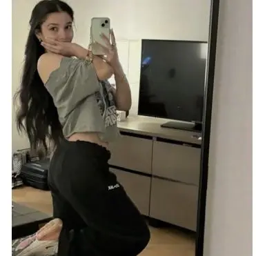 Profile image of Malia Baker