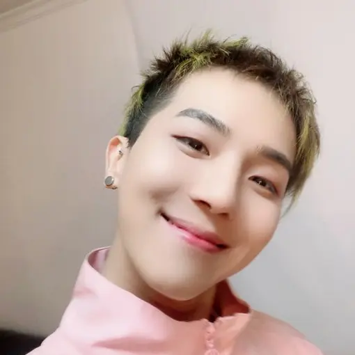 BrownBloom8650의 송민호