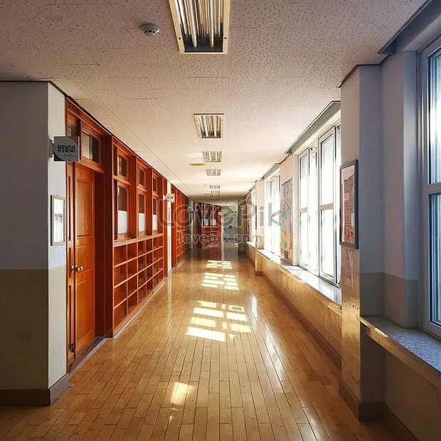 BoneSatin9345의 초능력학교