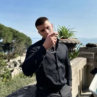 Profile image of Damian