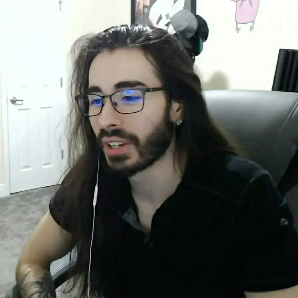 CockySnack5984의 Caleb