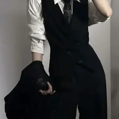 Profile image of Lyra