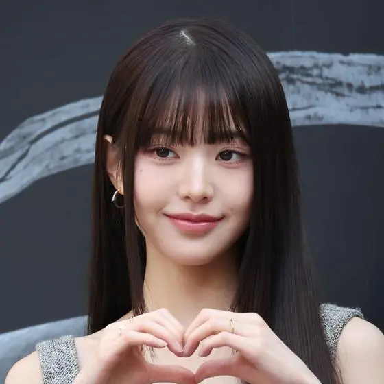 Jinjuseo의 장원영