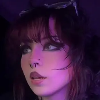 Profile image of Ava